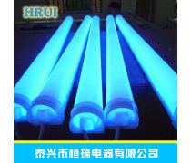 泛光燈 產品庫中的照明主力與多功能解決方案